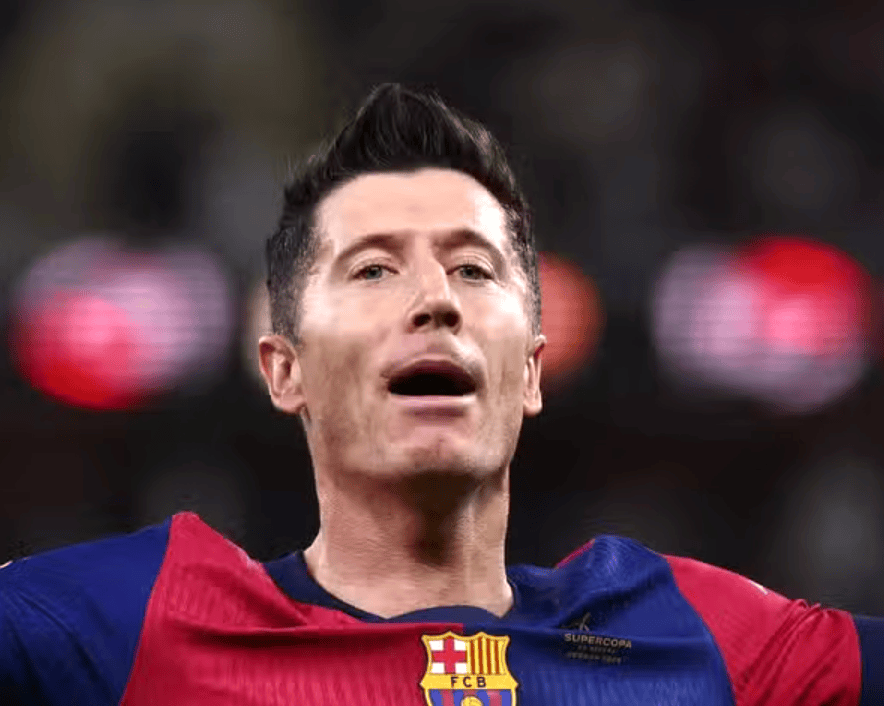  莱万多夫斯基波兰进球 