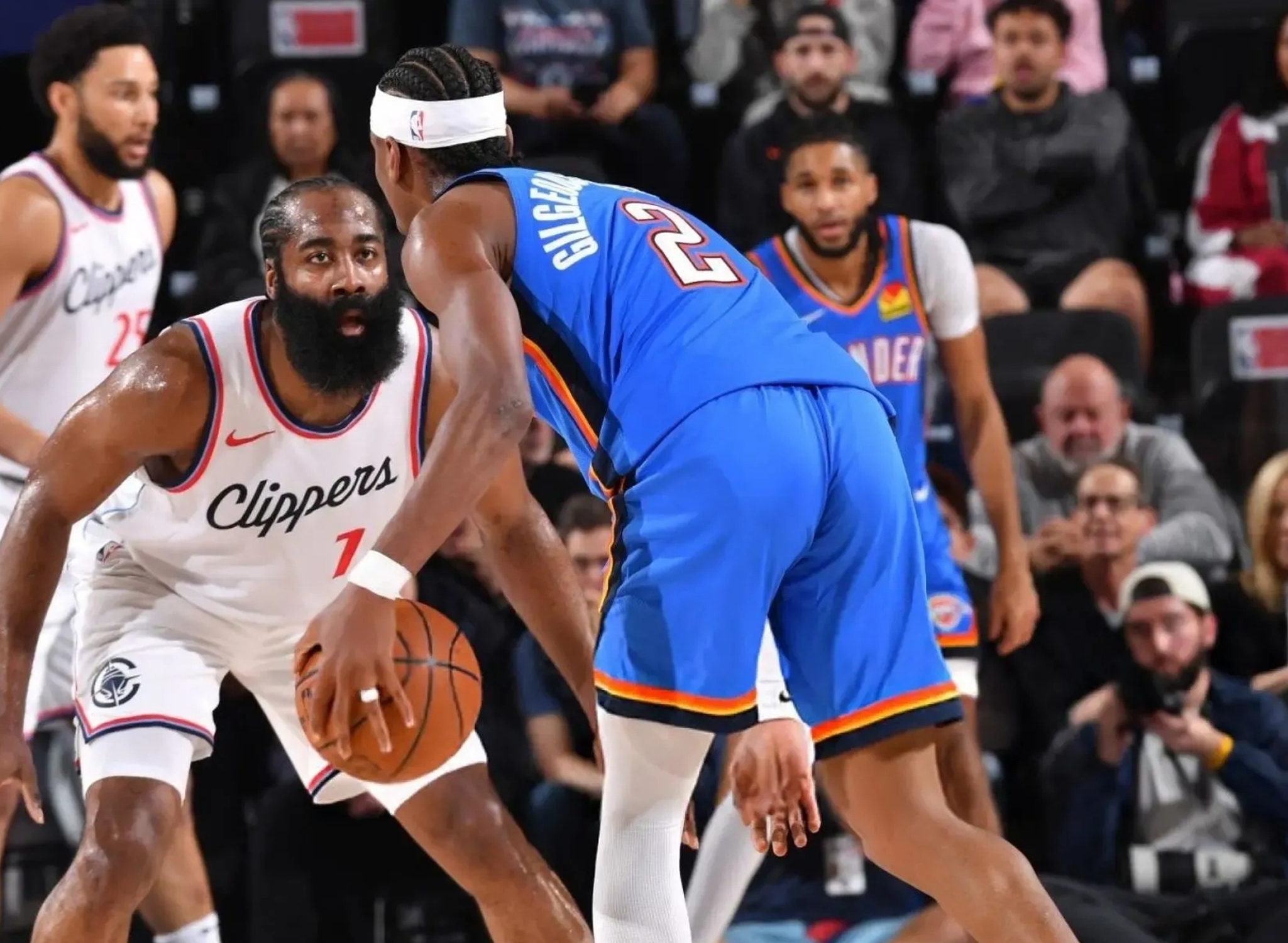 关于哈登关键节点势不可挡，IG带队取胜！的信息