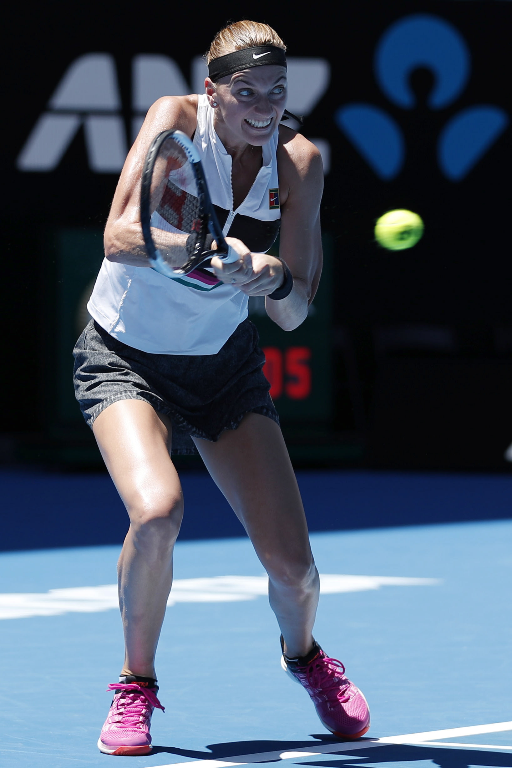 包含科维托娃爆冷击败塞尔维亚队，高光表现引爆全场！的词条